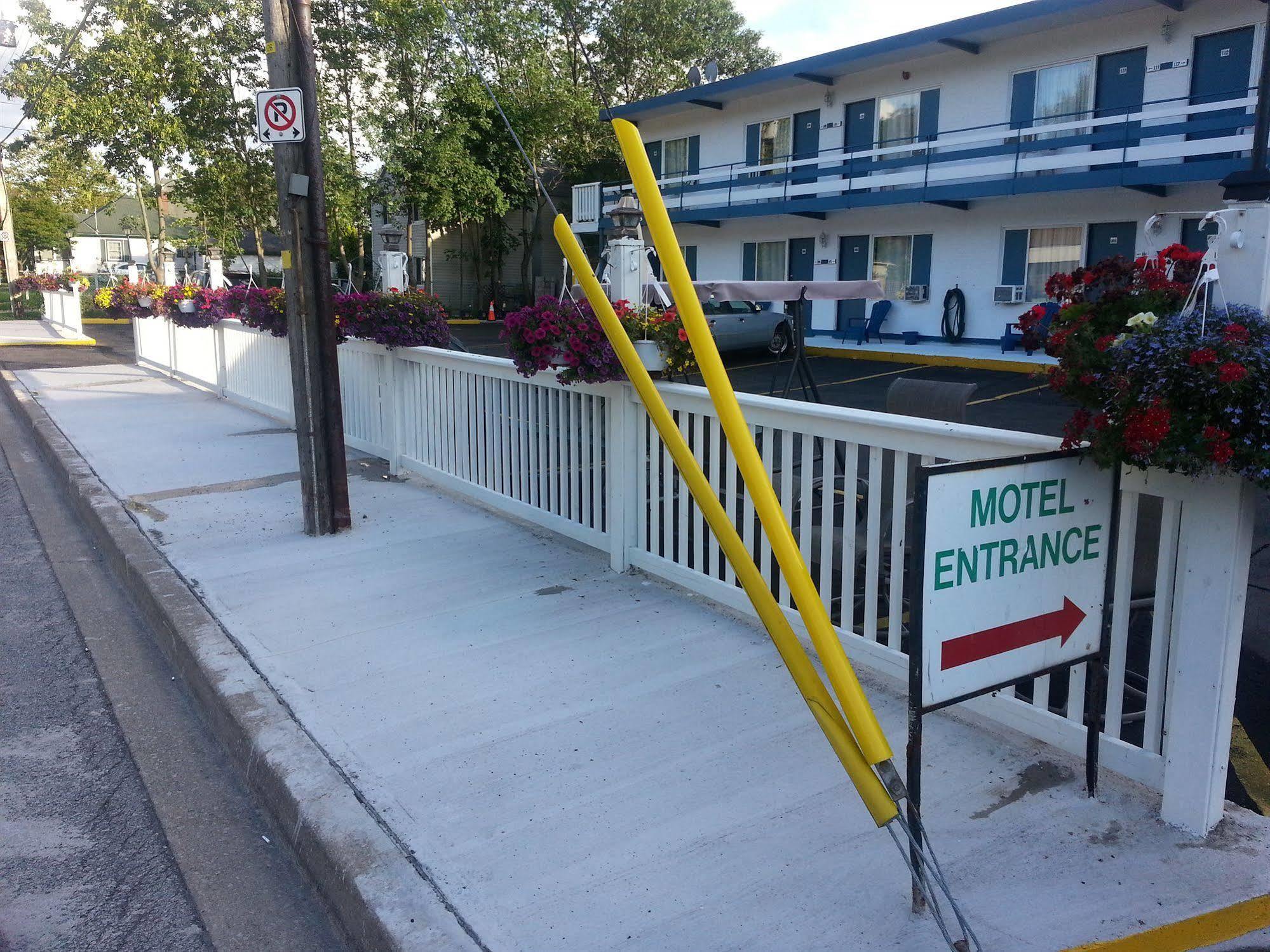 Niagara Parkway Court Motel Eksteriør bilde