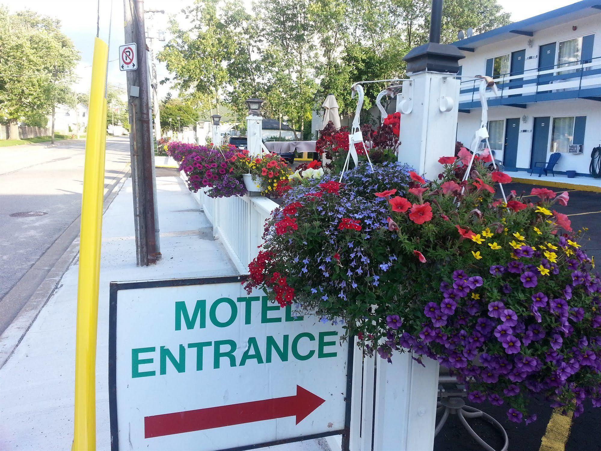 Niagara Parkway Court Motel Eksteriør bilde